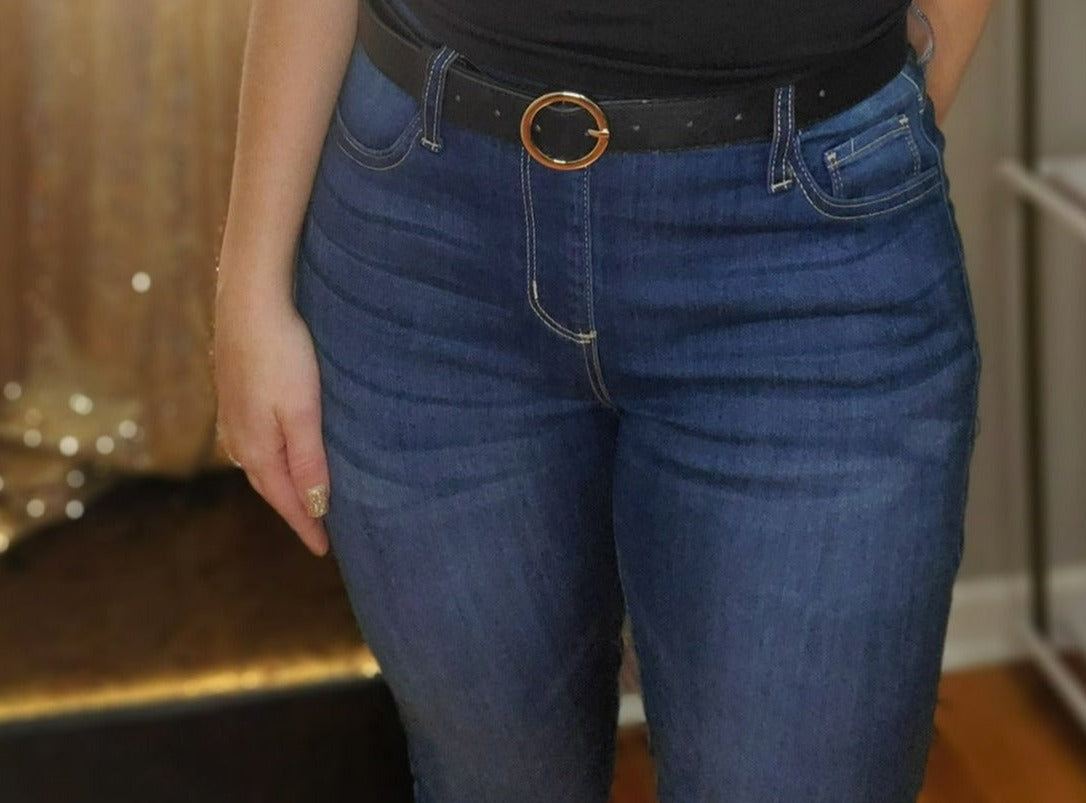 Ella Women's Mid Rise Pull On Stretch Skinny Jeans in Dark Wash Denim