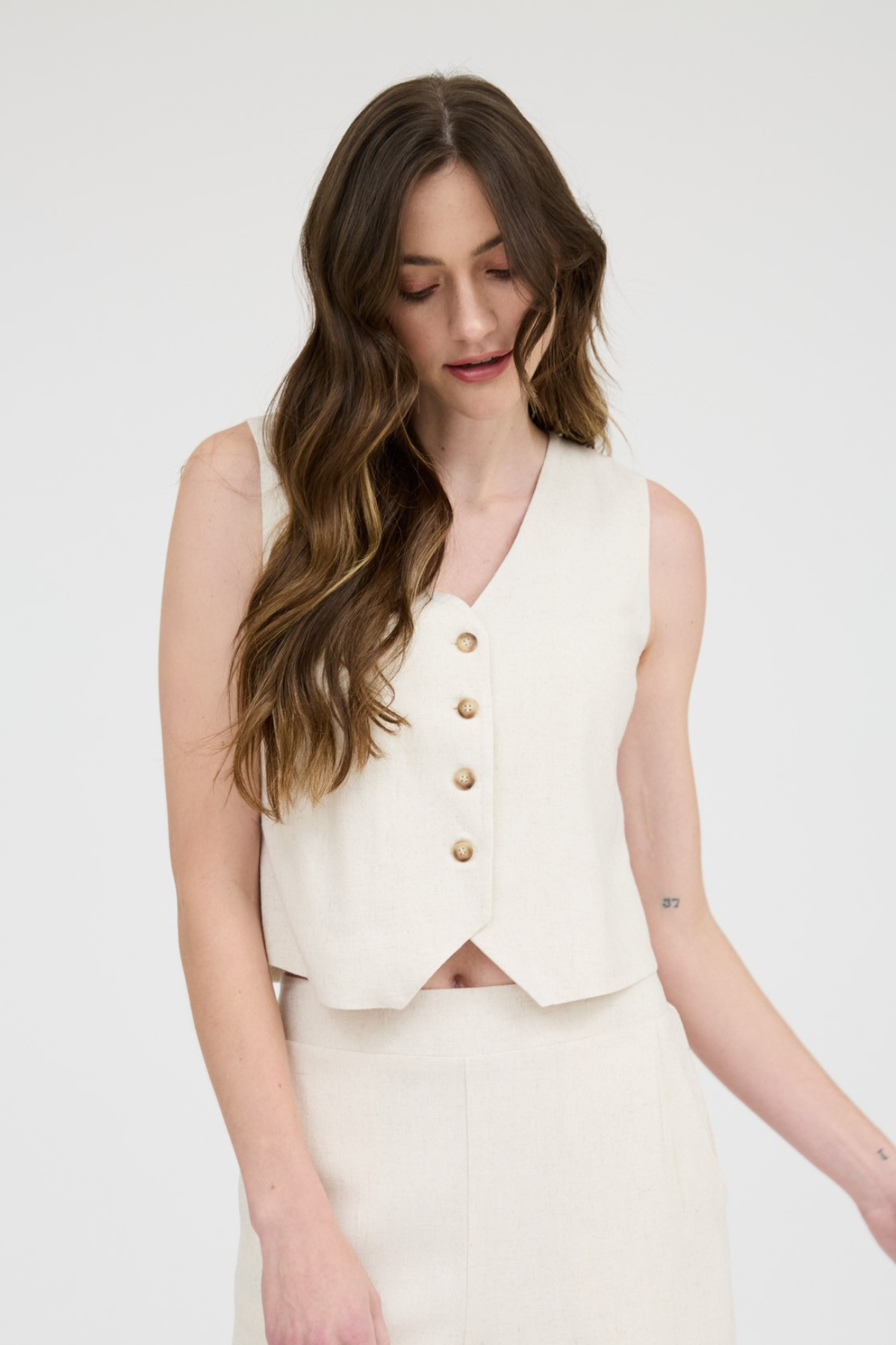 Coastal Breeze V-Neck Button Down Tie Back Linen Vest