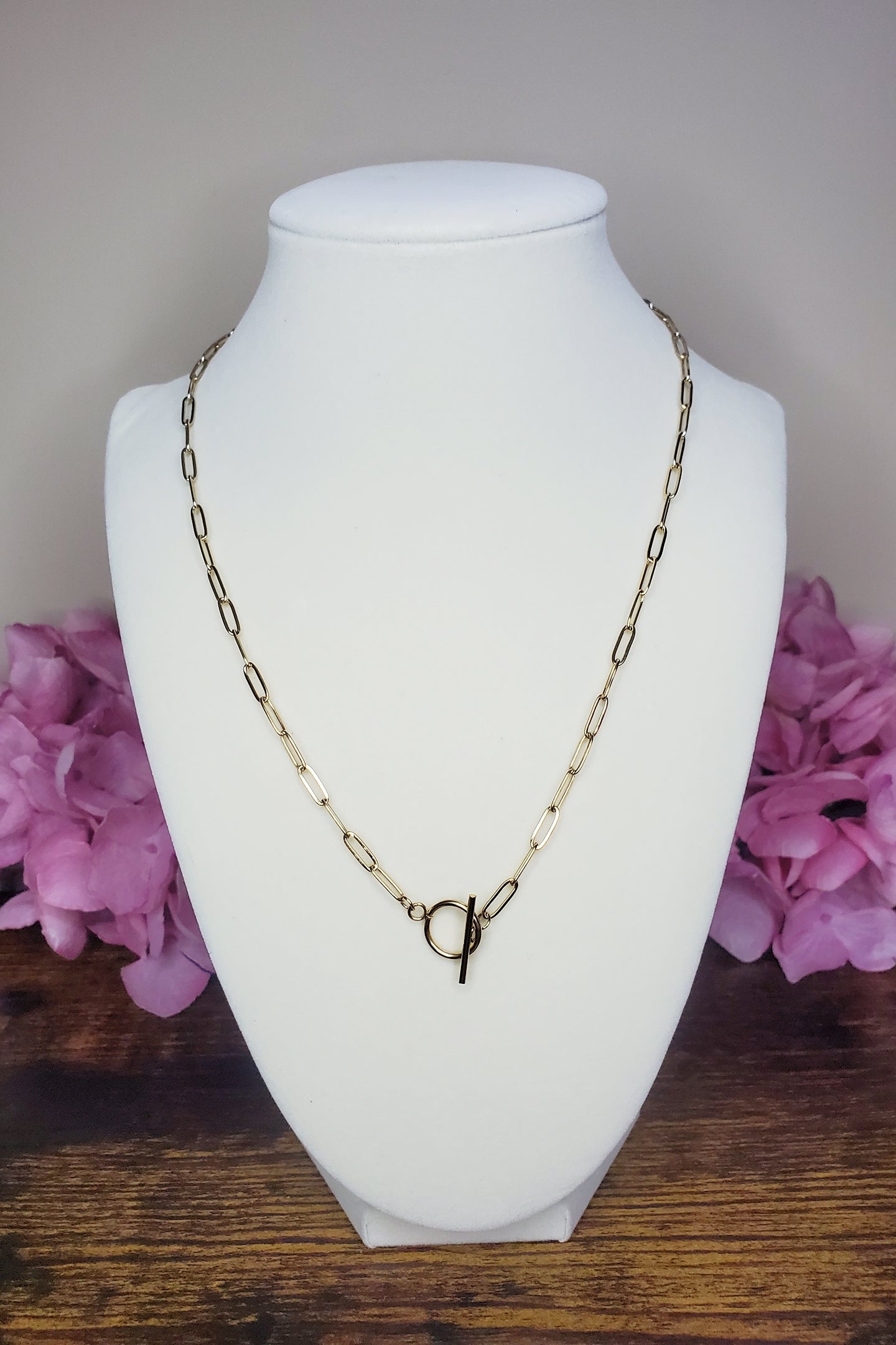 Stainless Steel 19" Toggle Clasp Paperclip Chain Necklace- Available in Gold & Silver!