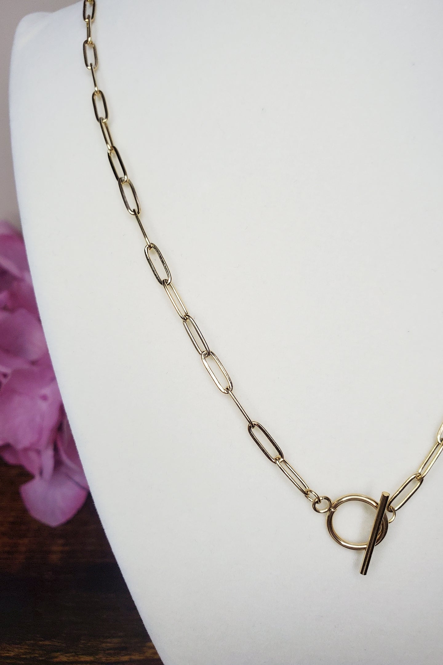 Stainless Steel 19" Toggle Clasp Paperclip Chain Necklace- Available in Gold & Silver!