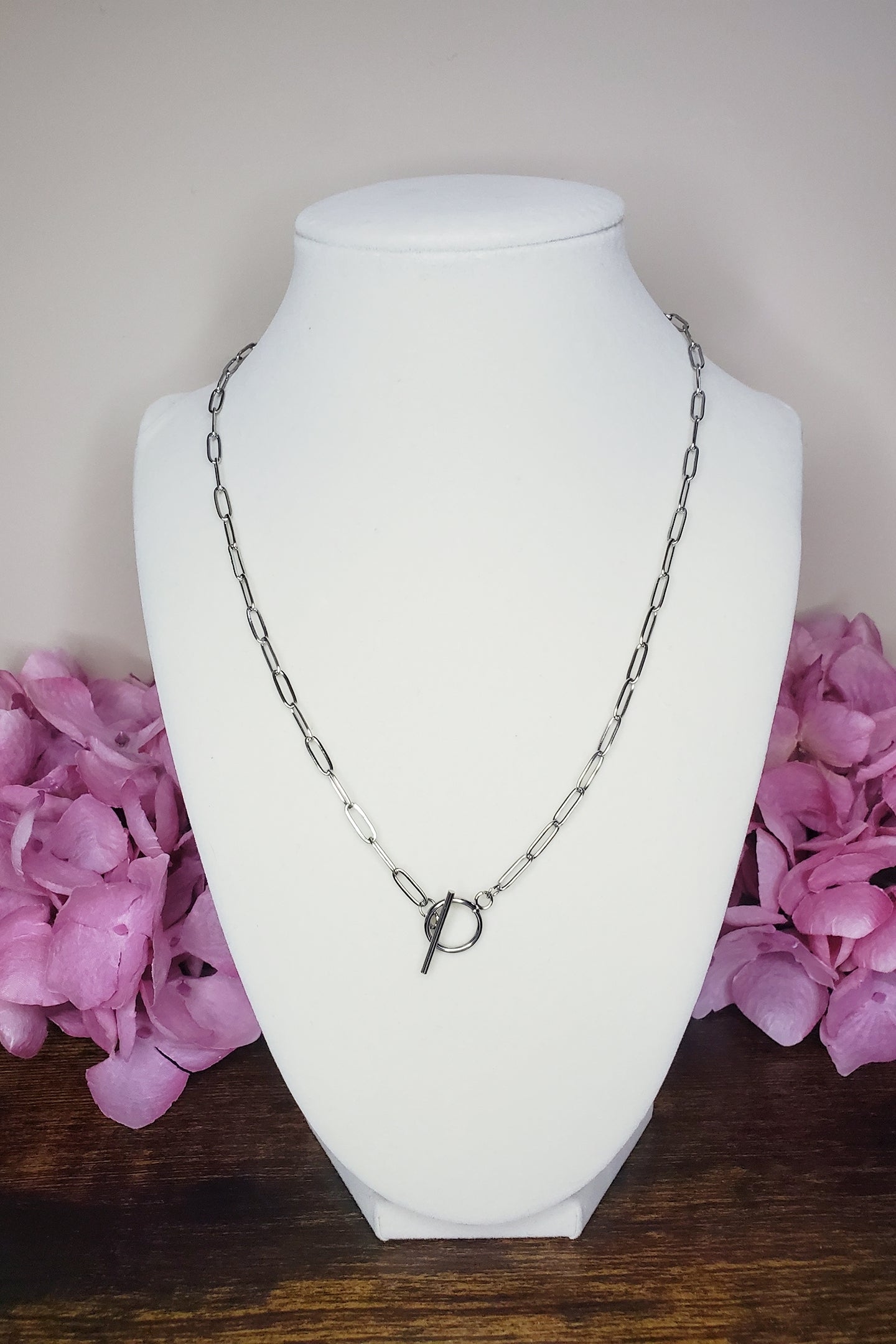 Stainless Steel 19" Toggle Clasp Paperclip Chain Necklace- Available in Gold & Silver!