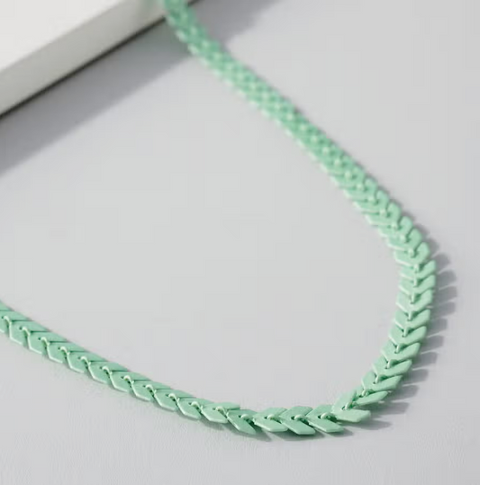 Link Together Arrow Chain 15" Necklace in Mint